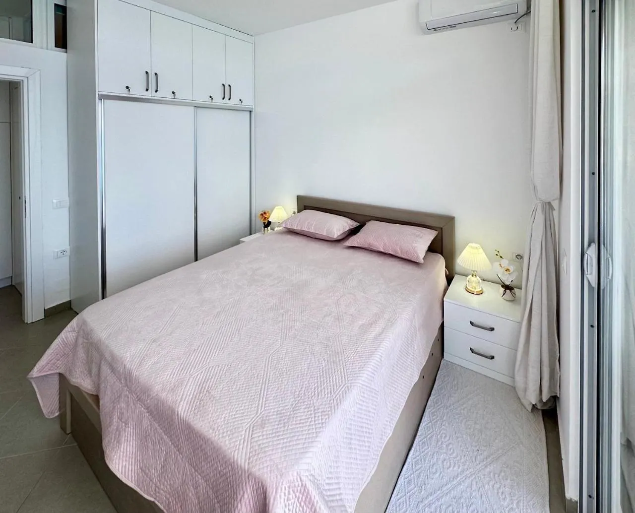 Saranda Miracle Sea Apartment